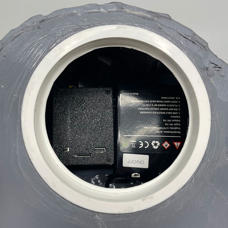 SG Xtreme Life Solar Rock